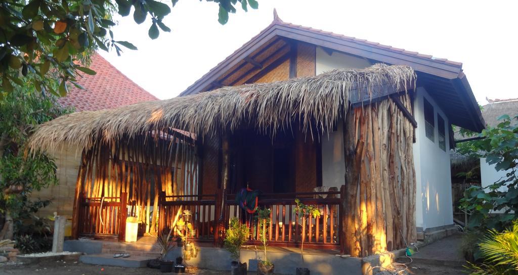 Ana Warung&Bungalows Gili Meno Exterior foto